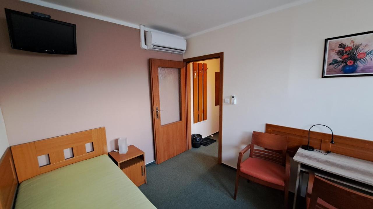 Penzion Aida Ostrava Exterior photo